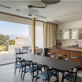 4 Bedroom Luxury Villa with Heated Pool and boat mooring, Ciovo near Trogir – Sleeps 8